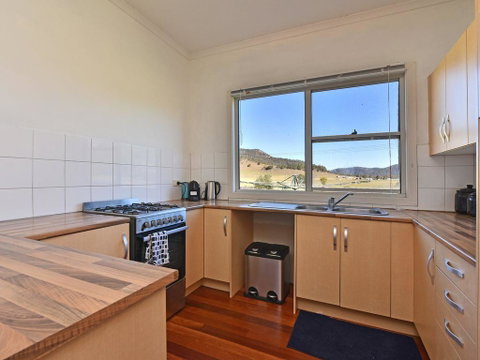 Somerville Wines Farmstay In Broke, Super Cute House On Working Farm. Walk For Miles. - Foster Accommodation 2