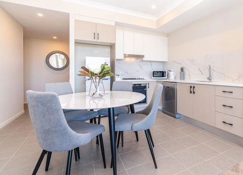 SP246-Brandnew Modern Apt In Penrith With Parking - Foster Accommodation 3