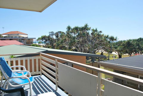 SPARKLING WATERS, UNIT 1 - Foster Accommodation 0