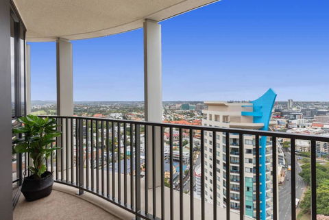 SPIRE - Fast Internet Monthly Stays W Carpark - Foster Accommodation 3