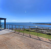 Stanley View Beach House - Foster Accommodation
