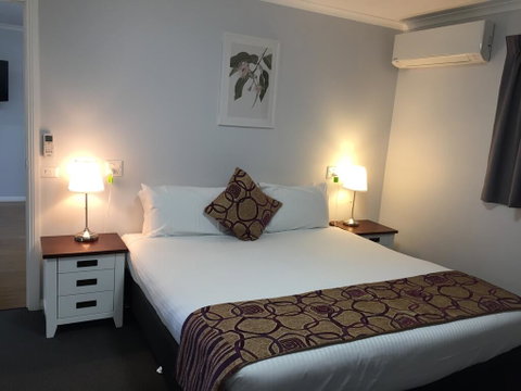 Starline Alpacas Farmstay Resort - Foster Accommodation 2