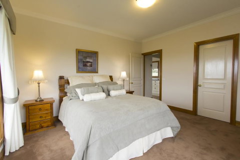 Stay Bathurst - Foster Accommodation 0