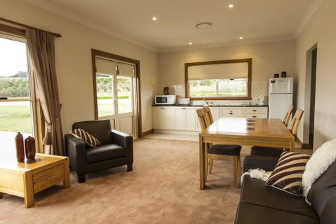 Stay Bathurst - Foster Accommodation 1