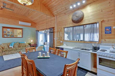Stony Rise Cottage B&B - Foster Accommodation 3