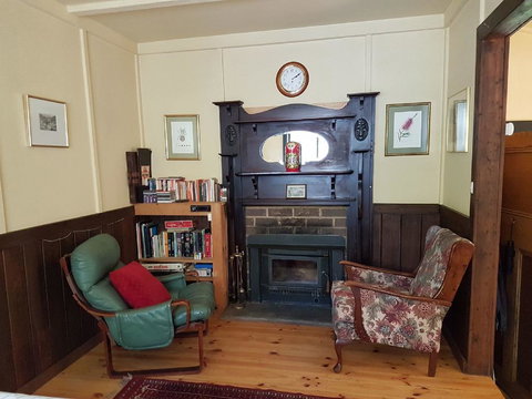 Stringer's Cottage - Foster Accommodation 3