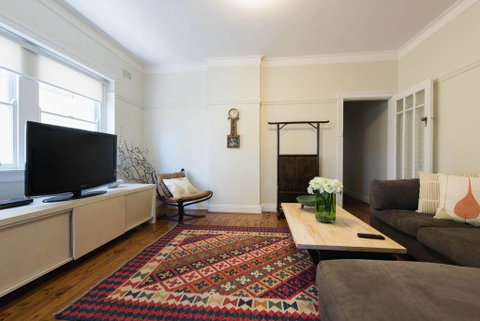 Stunning Beach Living - Foster Accommodation 2
