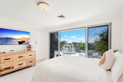 Stunning Oceanview Retreat Between Beach And Bush - Foster Accommodation 1