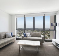 Stunning Views on the 41st Floor - Foster Accommodation