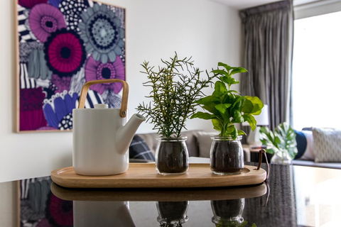 Stunning, Central Huge CBD Pad, Free WiFi, Netflix - Foster Accommodation 2
