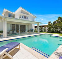Summer Beach House on Tallows Avenue Kingscliff - Foster Accommodation