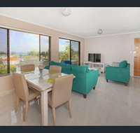 Summer Retreat - Foster Accommodation