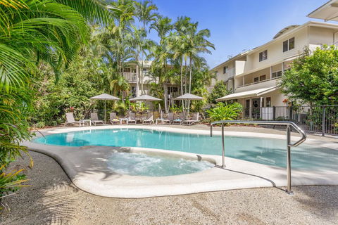 Sunset Cove Noosa - Foster Accommodation 1