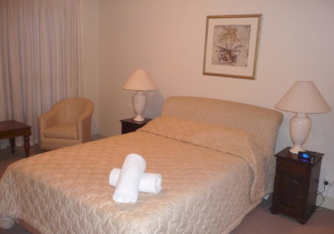 Superb Stay In Adelaides East End - Foster Accommodation 0