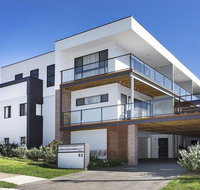 Surf Beach Townhouse - Foster Accommodation