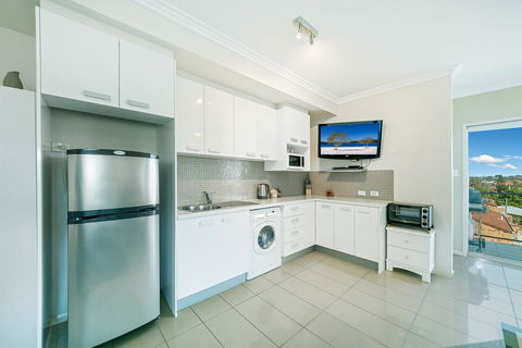 Suttons Beach Apartments - Foster Accommodation 3