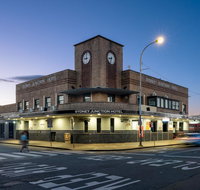 Sydney Junction Hotel - Foster Accommodation