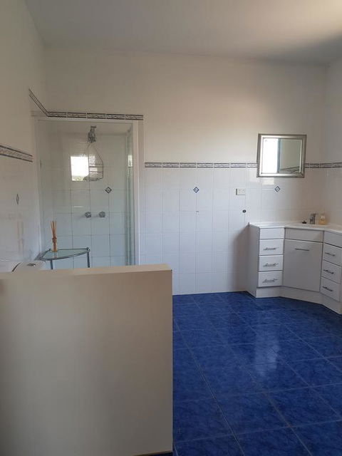 Symuya - Foster Accommodation 0