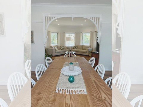 Tallulah Retreat - Valla Beach - Foster Accommodation 1