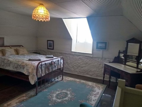 Tanilba House - Foster Accommodation 2