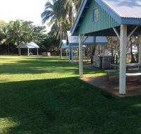 Tannum Sands Hotel / Motel - Foster Accommodation