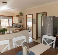 Taranaki Beach House - Foster Accommodation