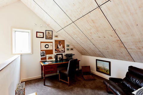 Tarndwarncoort - Farmer's Cottage - Foster Accommodation 1