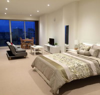 Tasha's Apartments on Morphett - Foster Accommodation