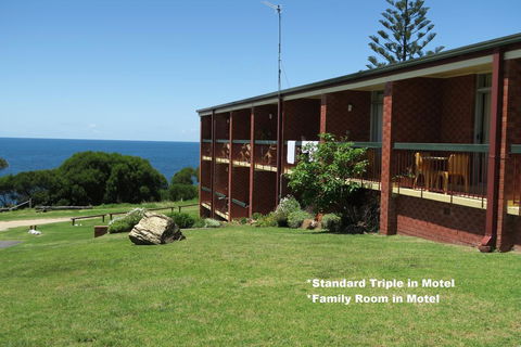 Tathra Hotel & Motel - Foster Accommodation 2