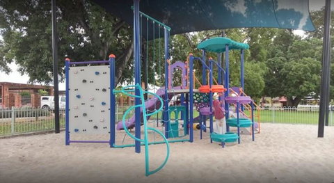 Terrific Townhouse - Foster Accommodation 3