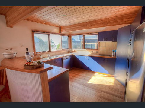 Tetleys - Foster Accommodation 3