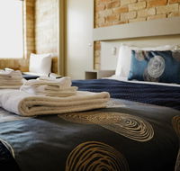 The Australian Hotel Motel - Foster Accommodation