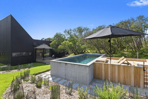 THE BATCH - St Andrews Beach - Foster Accommodation 0