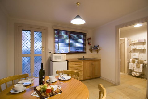 Ellie\'s Cottages - Foster Accommodation 24