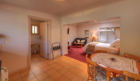 Ellie\'s Cottages - Foster Accommodation 13