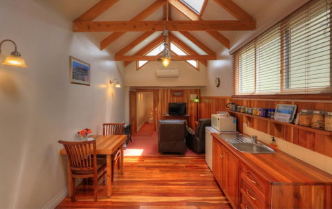 Ellie\'s Cottages - Foster Accommodation 16
