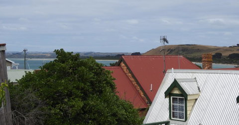 Ellie\'s Cottages - Foster Accommodation 4