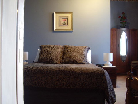 Lucinda B&B - Foster Accommodation 11