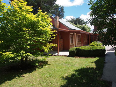 Tahara Cottage - Foster Accommodation 0