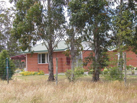 Quamby Pines Chalet - Foster Accommodation 21