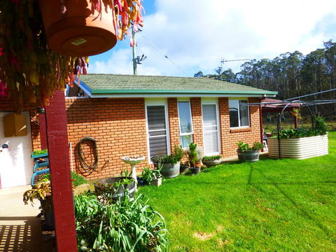 Quamby Pines Chalet - Foster Accommodation 22