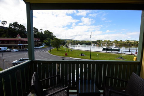Strahan Village - Foster Accommodation 21