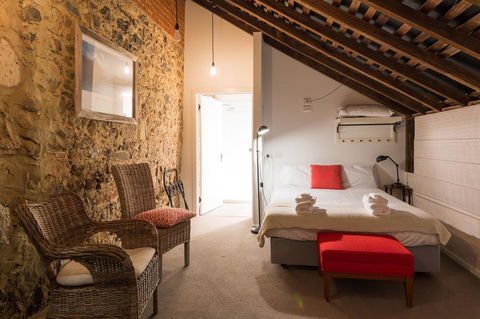 Ratho Farm - Foster Accommodation 7