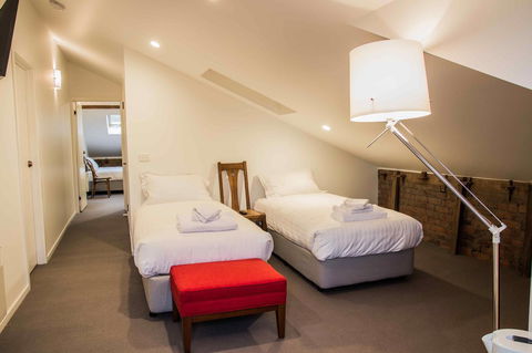 Ratho Farm - Foster Accommodation 11