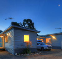 Orford Beachside Holiday Park - Foster Accommodation