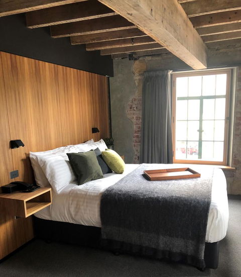 Moss Hotel - Foster Accommodation 18