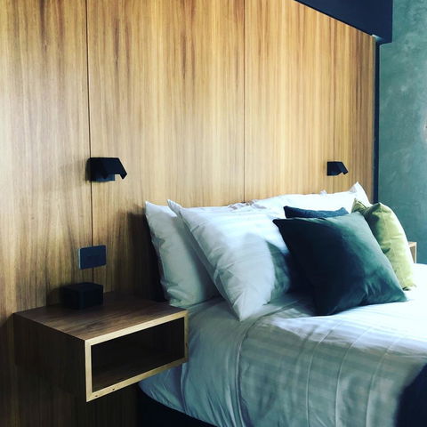 Moss Hotel - Foster Accommodation 19