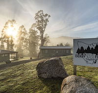 Derby Forest Cabins - Foster Accommodation