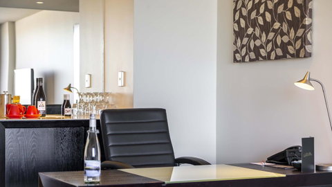 Hotel Grand Chancellor Hobart - Foster Accommodation 38
