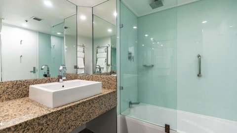 Hotel Grand Chancellor Hobart - Foster Accommodation 16